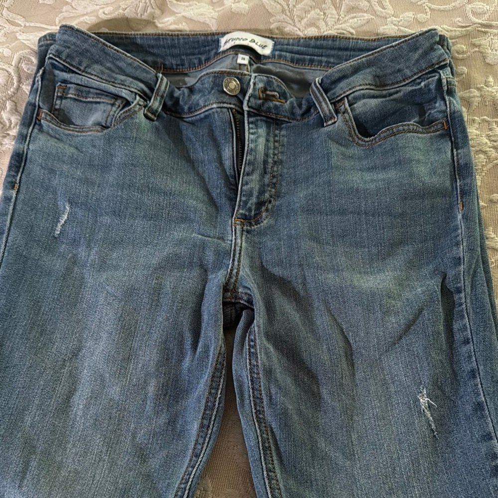 Studio Blue Skinny Jeans Distressed Vintage Look